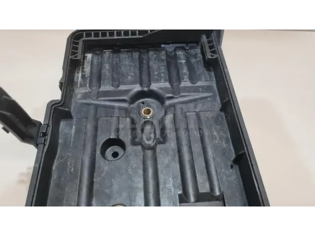 Крепление АКБ (корпус/подставка) для  BMW X5 E70 2007-2013