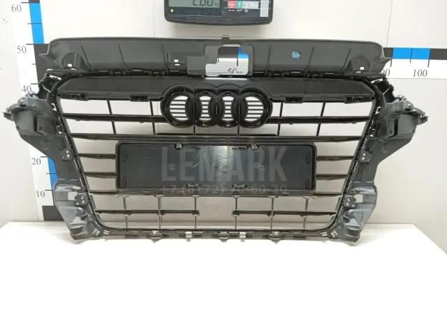 Решетка радиатора для  Audi A6 [C5] 1997-2004