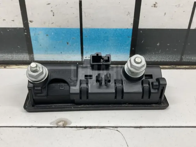 Кнопка открывания багажника для  BMW X6 G06 2019