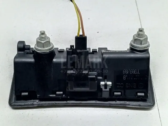 Кнопка открывания багажника для  GM GMC Envoy 2001-2009