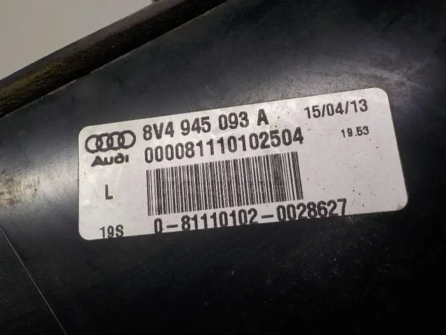Фонарь задний внутренний левый для  Audi A4 [B5] 1994-2001