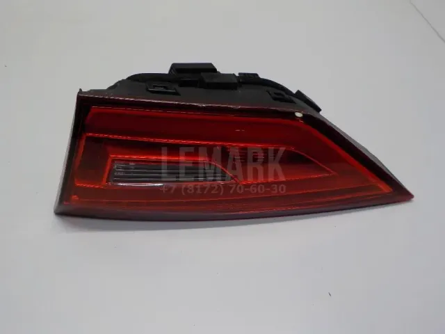 Фонарь задний внутренний правый для  Ford Fusion 2002-2012