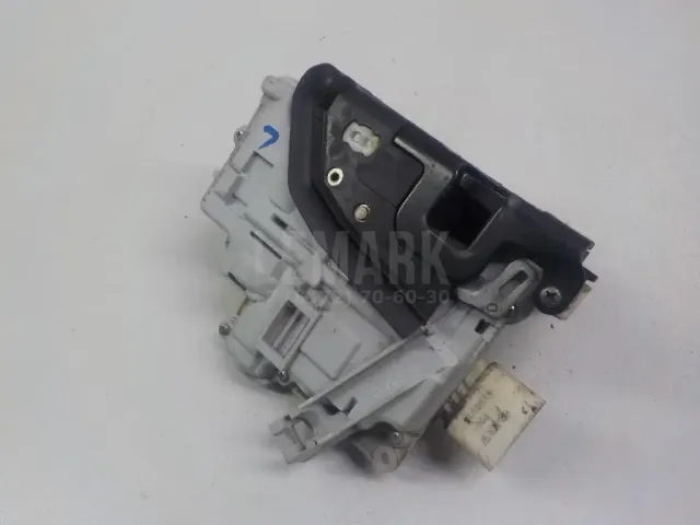 Замок двери задней правой для  Cadillac CTS 2002-2008