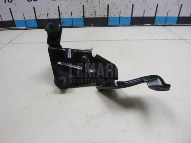 Кронштейн блока ABS (насос) для  Ford America Lincoln Navigator 2003-2007