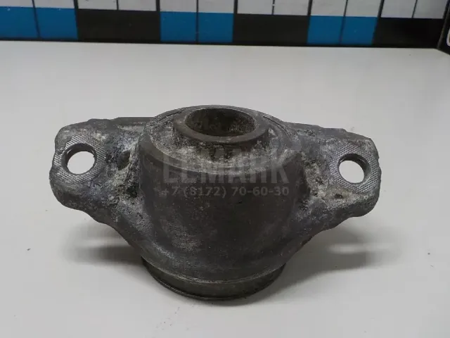 Опора заднего амортизатора