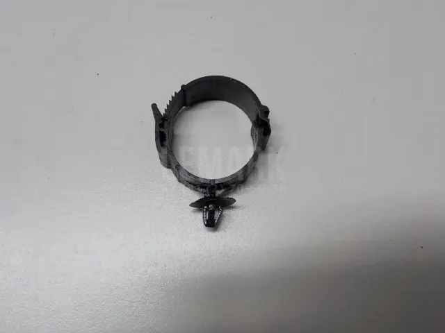 Зажим