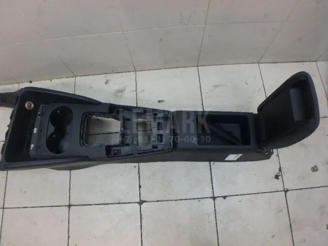 Подлокотник для  Astra