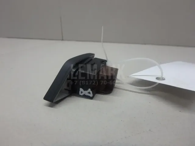Кнопка центрального замка для  Astra HD 8 2005-2011