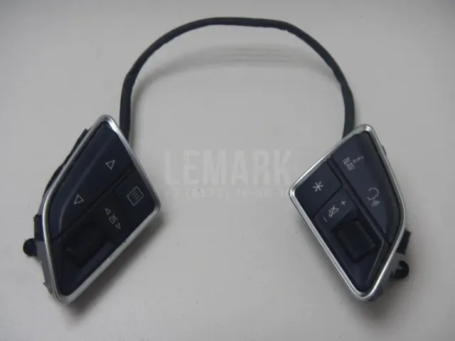 Кнопка многофункциональная для  Audi A3 [8PA] Sportback 2004-2013