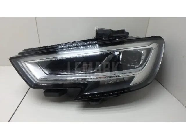 Фара левая для  Audi Q8 (4MN) 2018
