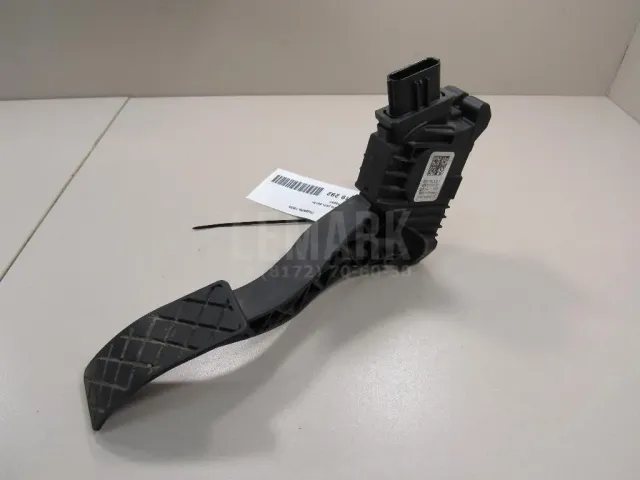 Педаль газа для  Audi Allroad quattro 2000-2005