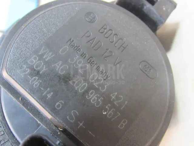 Насос (помпа) электрический для  Ford Fusion 2002-2012