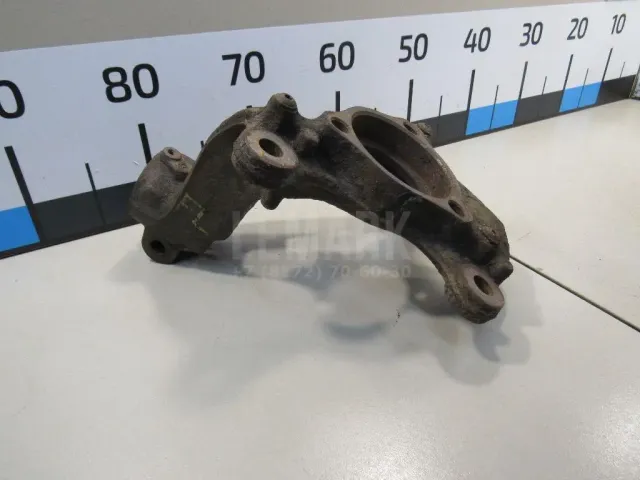 Кулак поворотный передний левый для  Ford Focus I 1998-2005