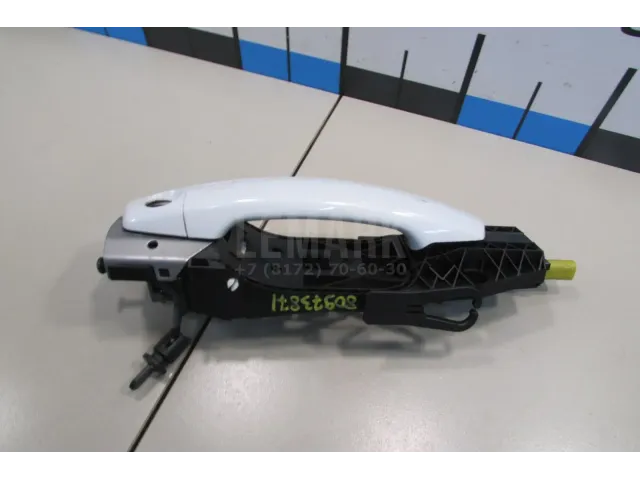 Ручка двери передней наружная правая для  Ford Fiesta 2001-2008