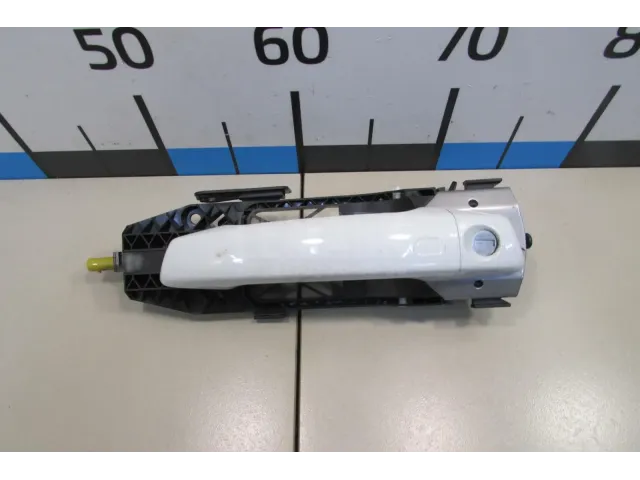 Ручка двери передней наружная правая для  Ford Fiesta 2001-2008