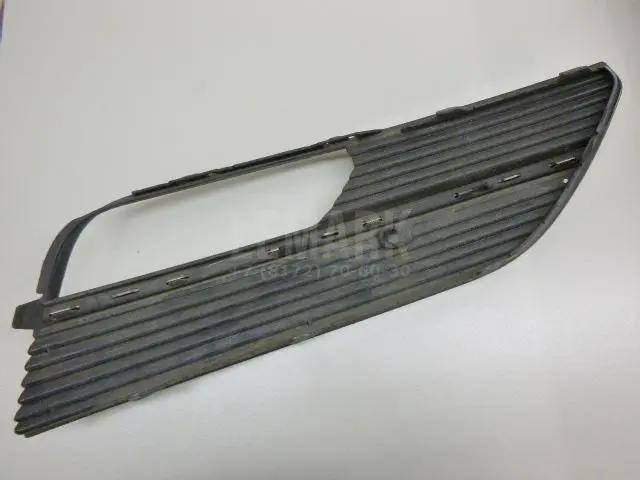 Решетка в бампер левая для  BMW X1 E84 2009-2015