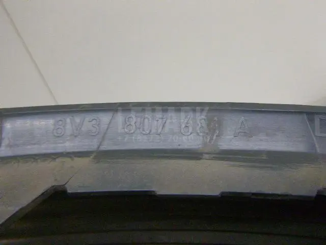 Решетка в бампер левая для  BMW X1 E84 2009-2015