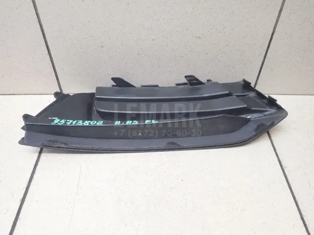 Решетка в бампер левая для  BMW X5 G05 2018