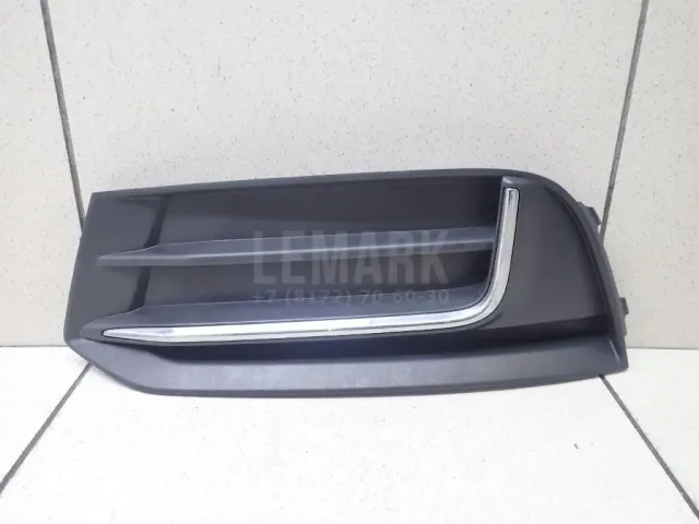Решетка в бампер левая для  BMW X5 G05 2018