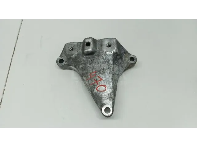 Кронштейн КПП левый для  Audi A3 [8PA] Sportback 2004-2013