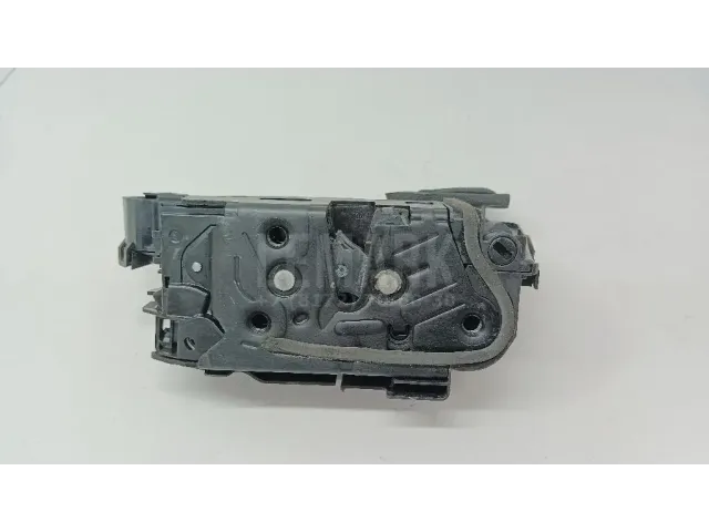Замок двери передней правой для  Audi A3 [8PA] Sportback 2004-2013