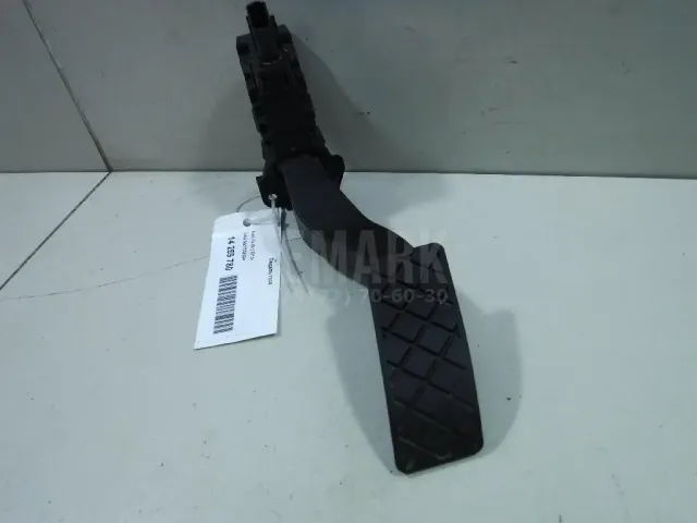 Педаль газа