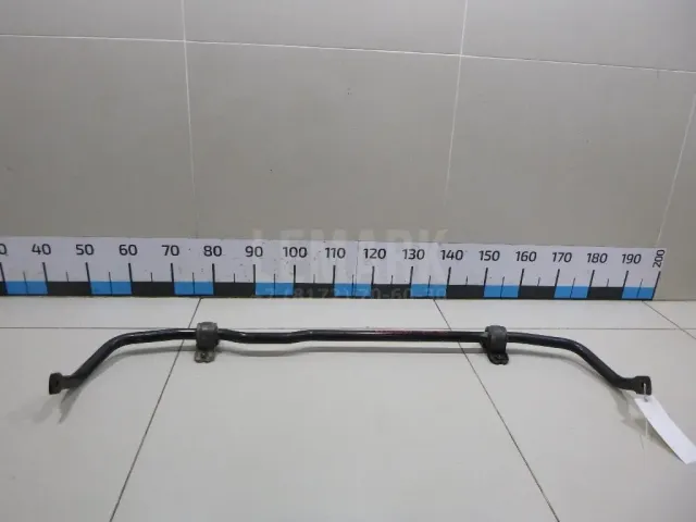 Стабилизатор передний