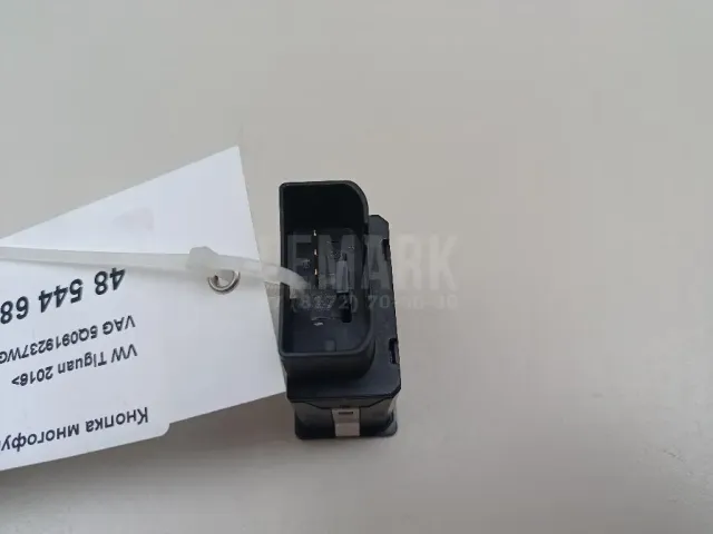 Кнопка многофункциональная для  BMW X5 E70 2007-2013