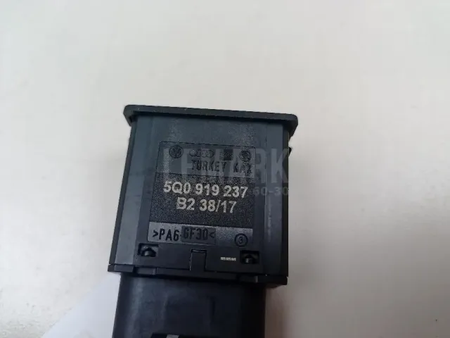 Кнопка многофункциональная для  BMW X5 E70 2007-2013