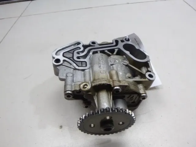 Насос масляный для  Audi A4 [B6] 2000-2004