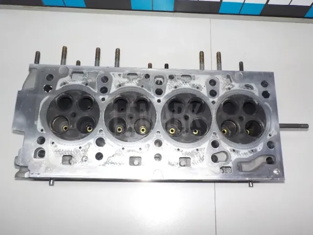 Головка блока для  Audi Allroad quattro 2000-2005