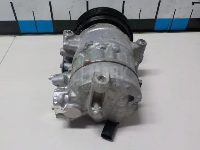 Компрессор кондиционера для  Audi A4 [B5] 1994-2001