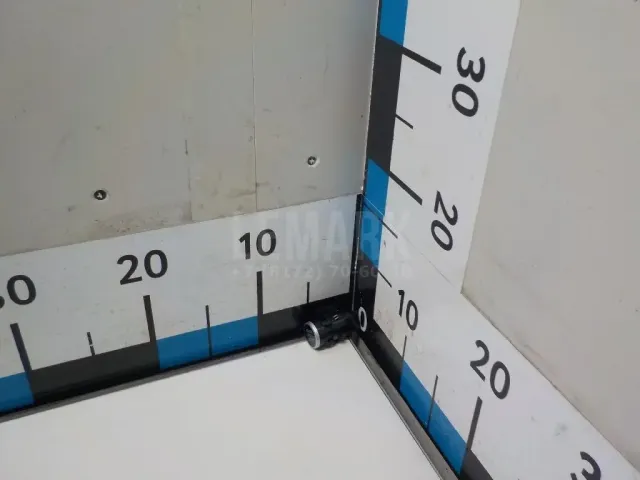 Кнопка запуска двигателя