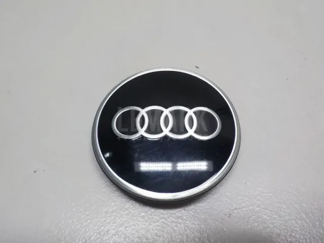 Колпак декор. легкосплавного диска для  Audi Q8 (4MN) 2018