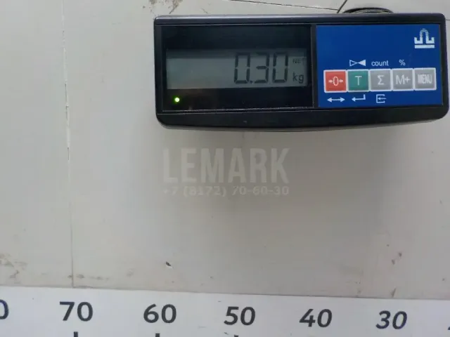 Накладка стекла переднего левого