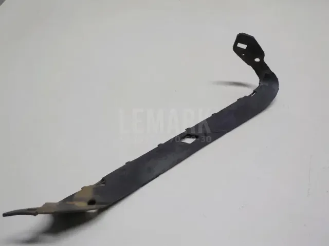 Уплотнитель фары