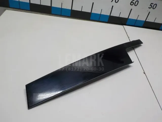 Накладка двери передней правой для  BMW 1-serie E82/E88 2007-2013