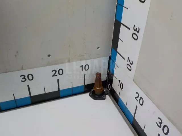 Датчик уровня масла