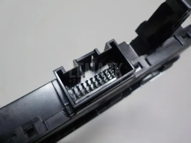 Блок кнопок для  BMW X4 F26 2014-2018