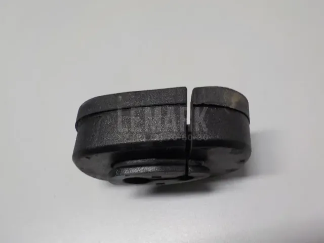 Уплотнитель (внутри) для  Audi A4 [B7] 2005-2007