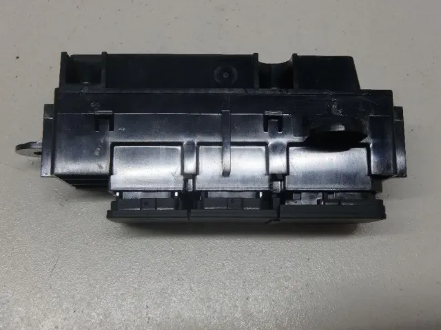 Блок кнопок для  Ford Mondeo I 1993-1996