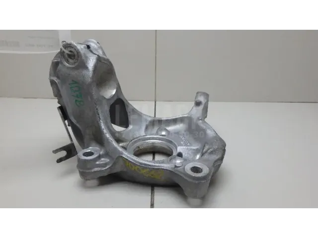 Кулак поворотный передний правый для  Audi 100/200 [43] 0-1983