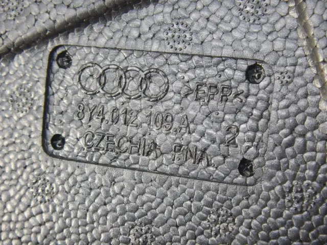 Ящик для инструментов для  Audi A6 [C5] 1997-2004