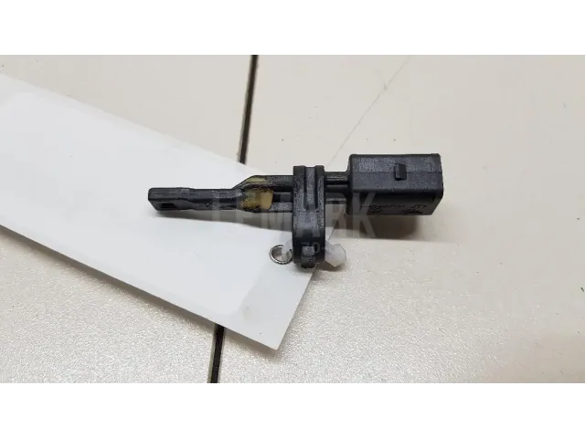 Датчик ABS задний
