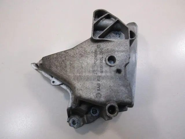 Кронштейн двигателя правый для  BMW 4-serie F32/F33/F82 2012-2020