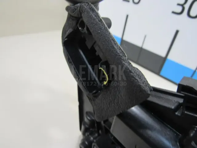 Замок двери задней левой для  BMW X3 E83 2004-2010