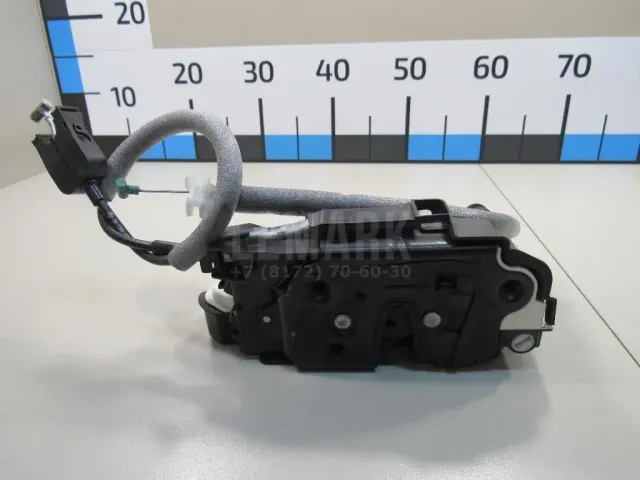 Замок двери задней левой для  BMW X3 E83 2004-2010