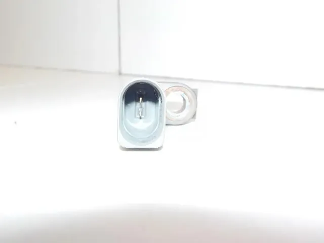 Датчик ABS задний