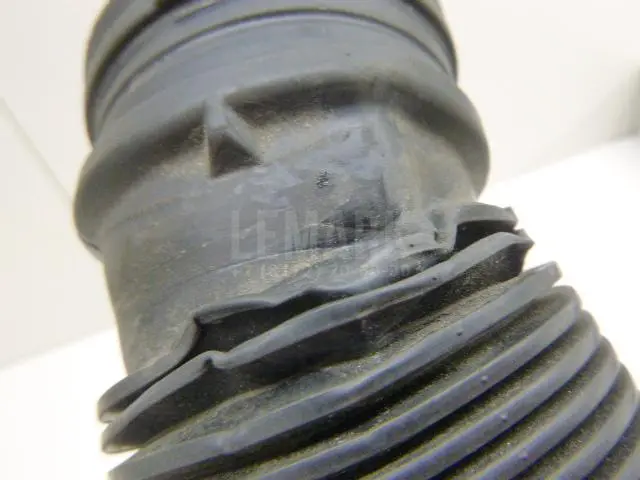 Патрубок воздушного фильтра для  Audi A3 (8L1) 1996-2003