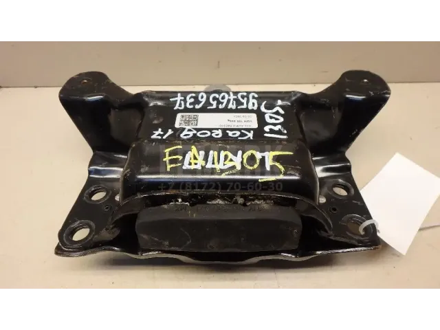 Опора КПП левая для  Ford S-MAX 2006-2015